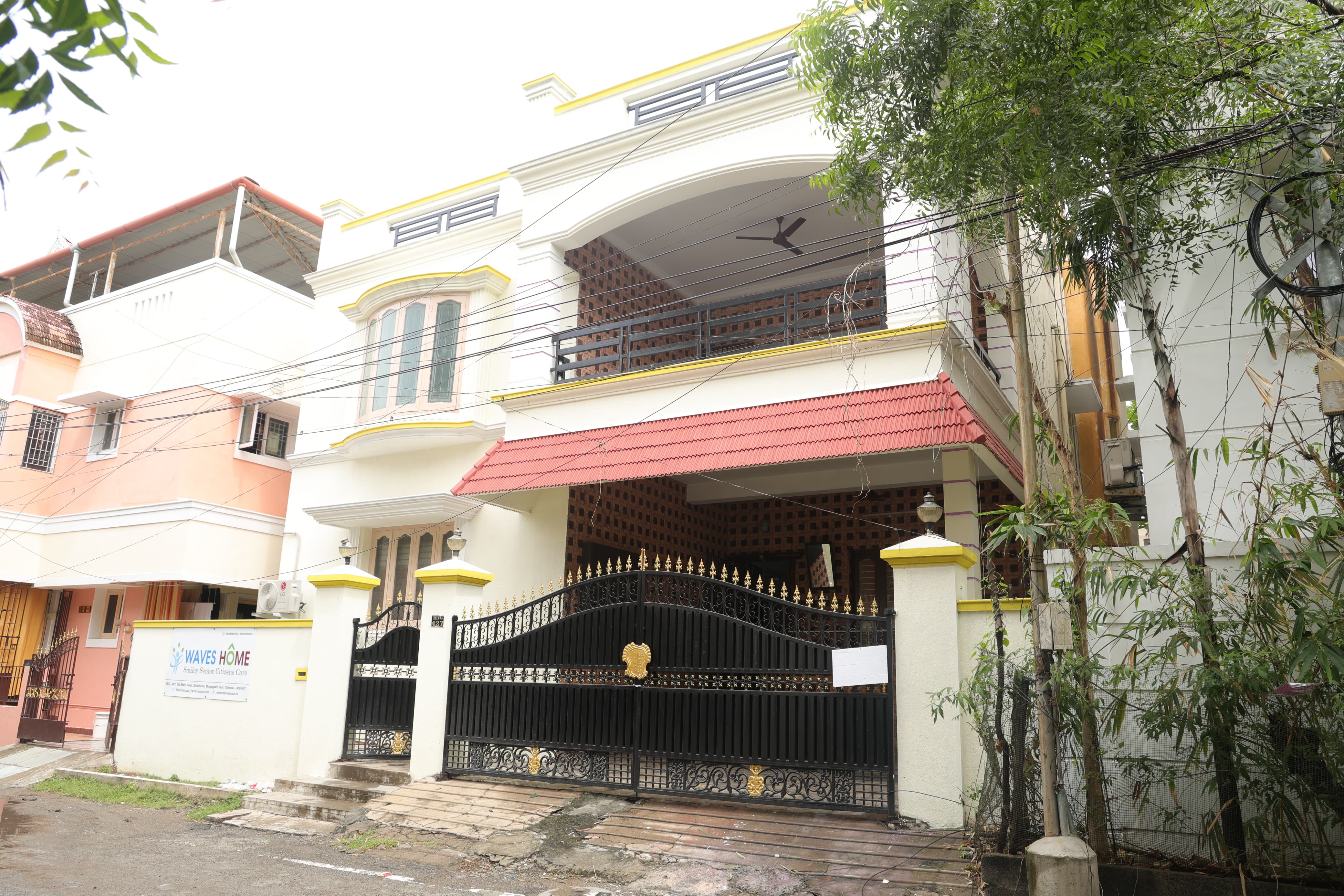 Dining area for senior citizens at Waves Home Mogappair